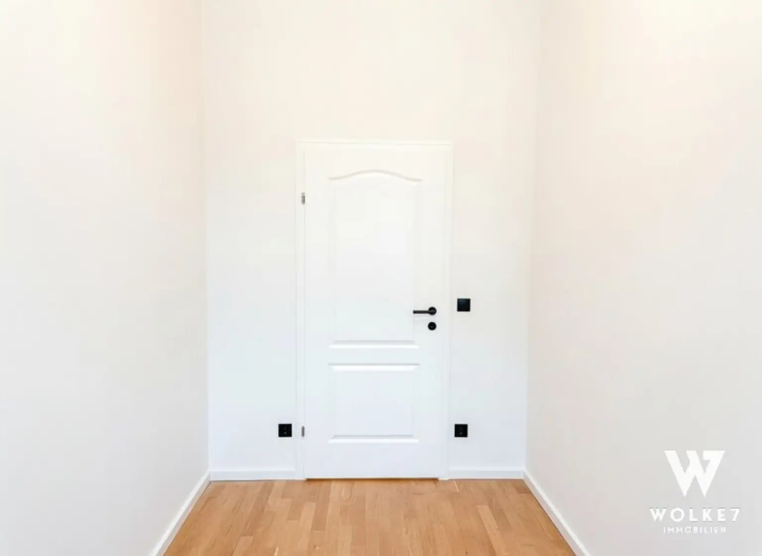 Top-sanierte 3-Zimmer Altbauwohnung – Ruhige Toplage beim Augarten