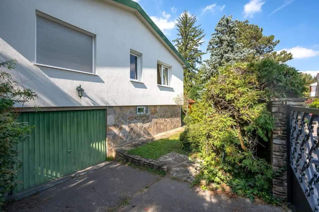 BAUTRÄGER AUFGEPASST: GRUNDSTÜCK FÜR 2 DOPPELHÄUSER | ODER 2 EINFAMILIENHÄUSER