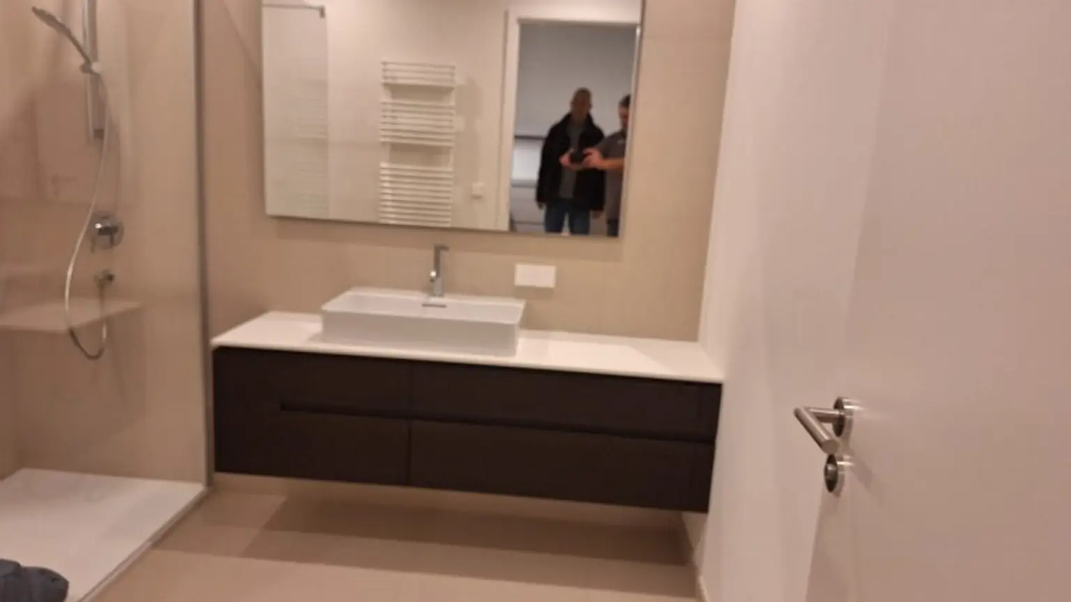 Grünblick über den Prater! Hypermoderes 2 Zimmer Terrassen-Appartment mit traumhafter Aussicht!