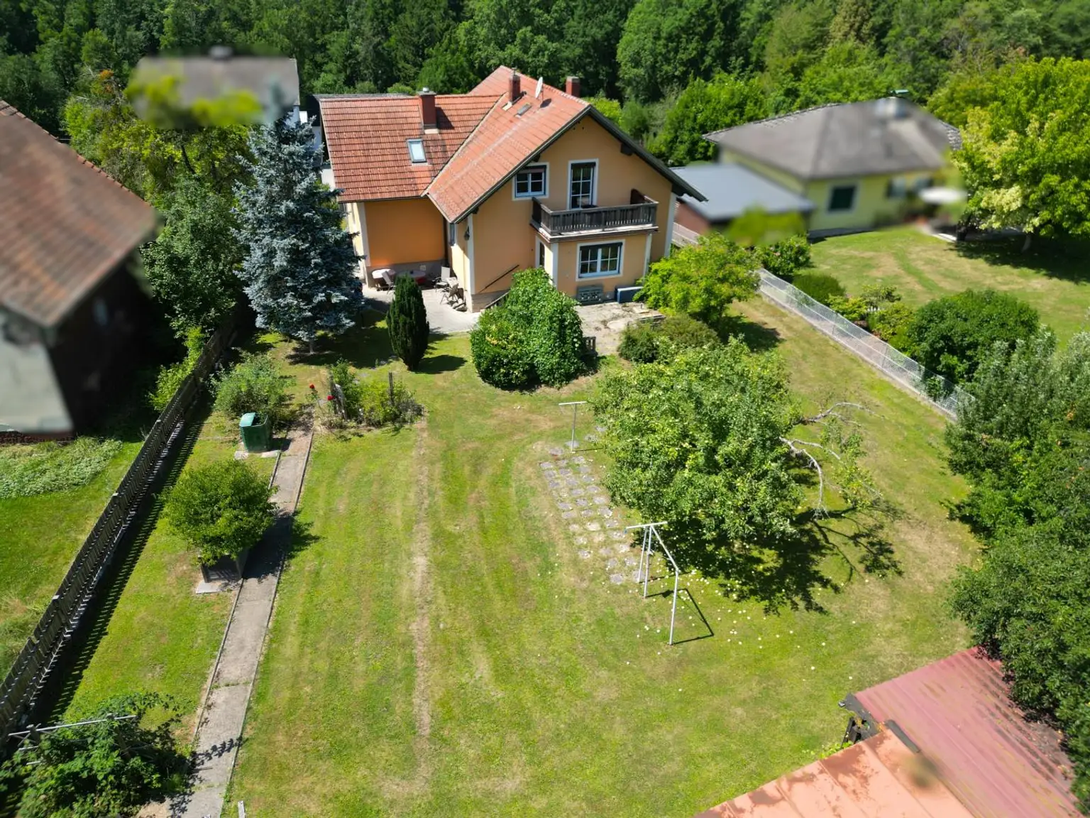 großzügiges Einfamilienhaus in einer Sackgasse