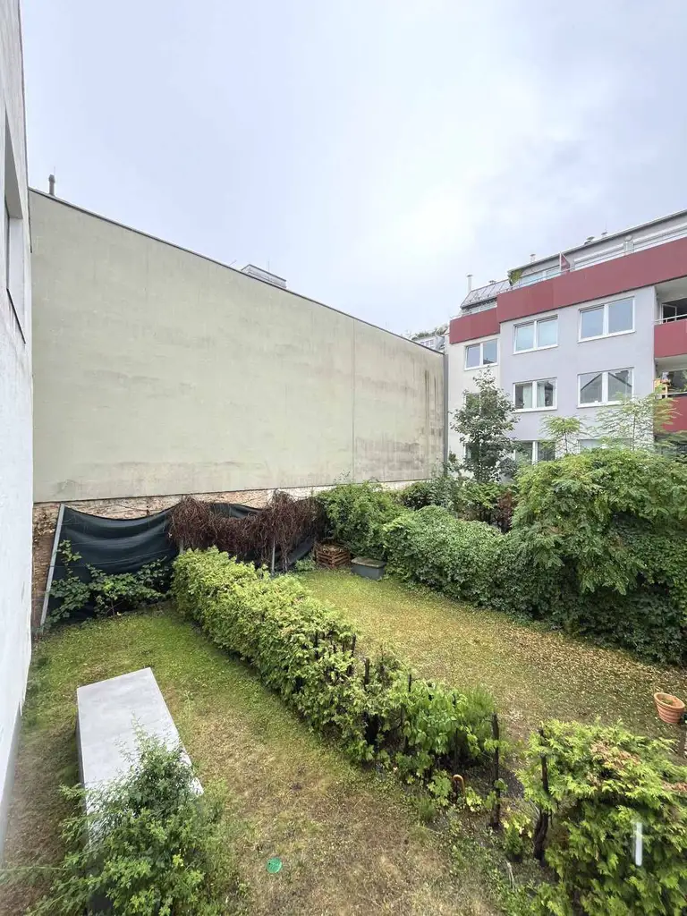 Moderne 2-Zimmer-Wohnung mit Loggia und optimaler Verkehrsanbindung!