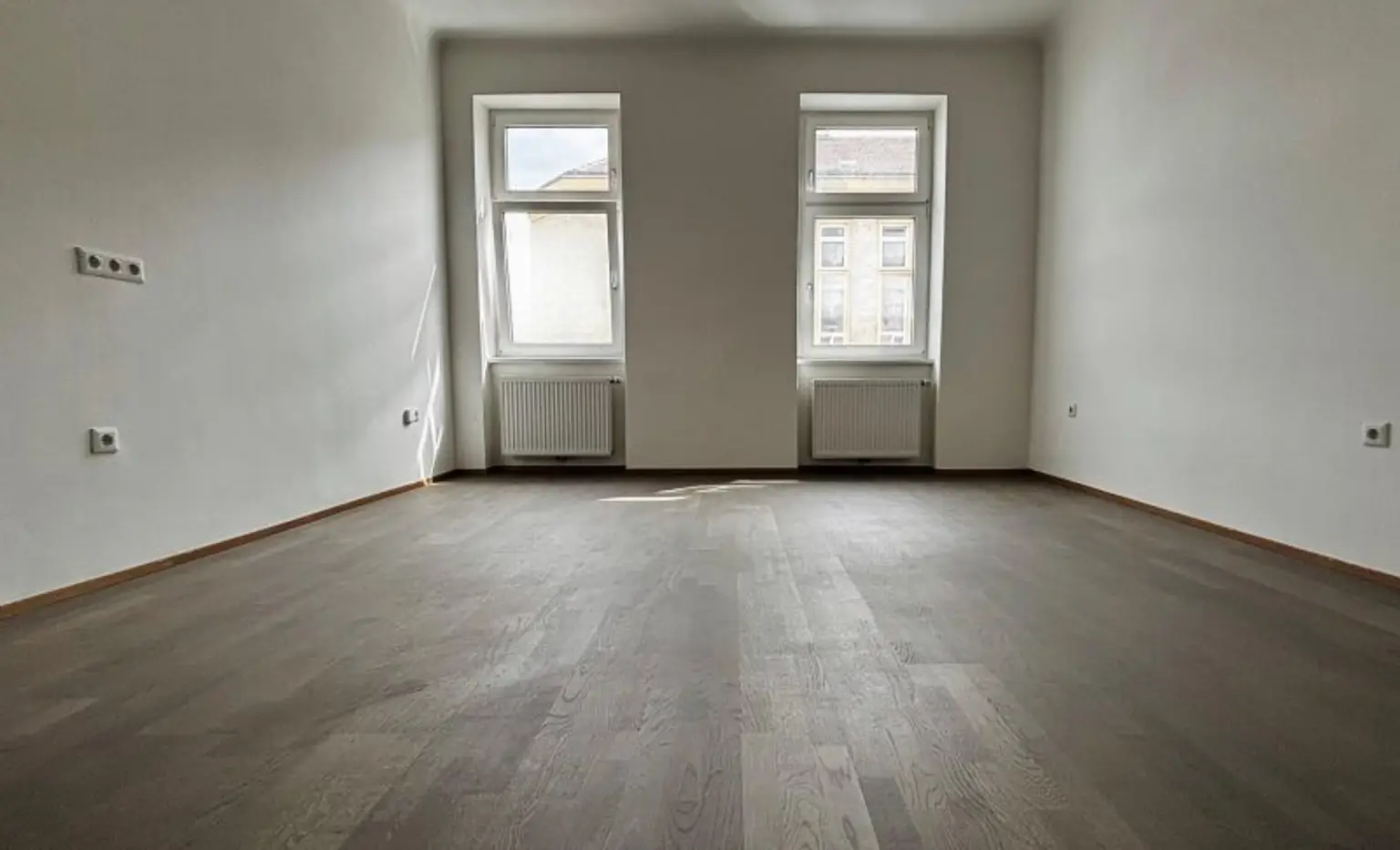 Erstbezug nach hochwertiger Sanierung – elegante 3‑Zimmer-Wohnung mit 2 WCs | provisionsfrei | U1 Reumannplatz