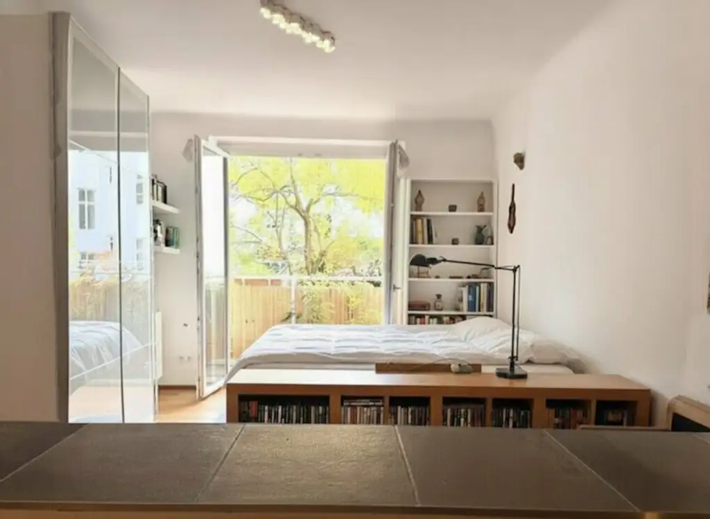 Anspruchsvoll wohnen, in bester Ruhelage, südseitiger Balkon, Gartenmitbenutzung