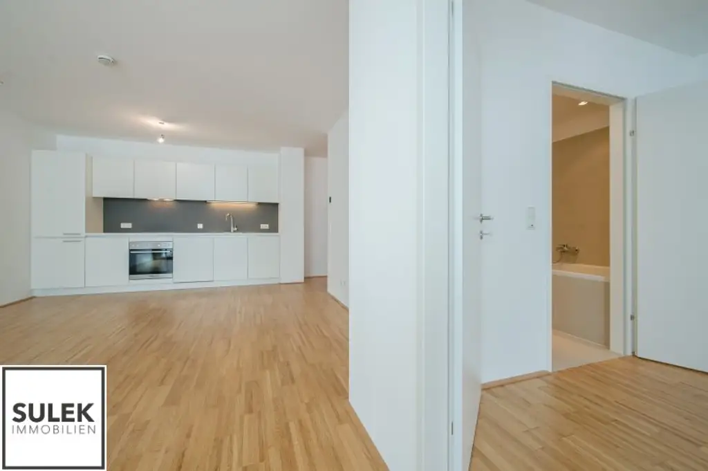 Gut aufgeteilte 2-Zimmer Neubauwohnung mit Loggia // nähe U4 & U6 // ab November verfügbar!