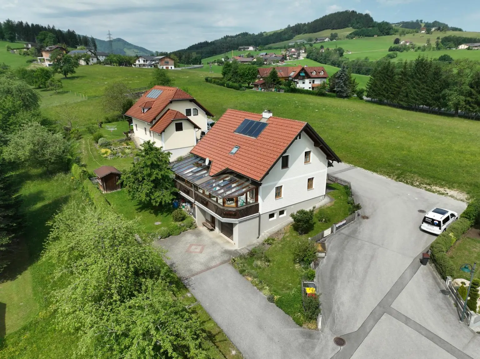 Zufahrt zur Garage