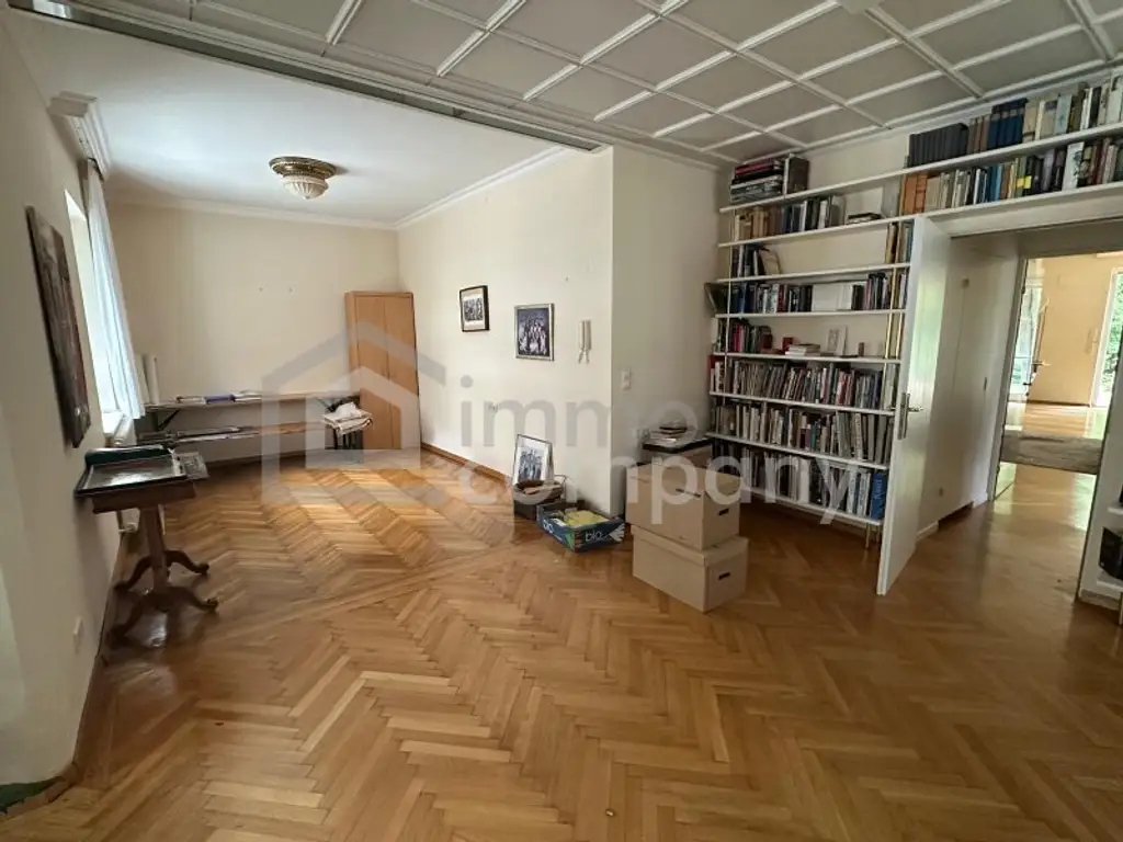 Exklusive Stadtvilla der Extraklasse – Licht, Raum & Luxus mit Gartenidylle in Hietzing (1130 Wien)