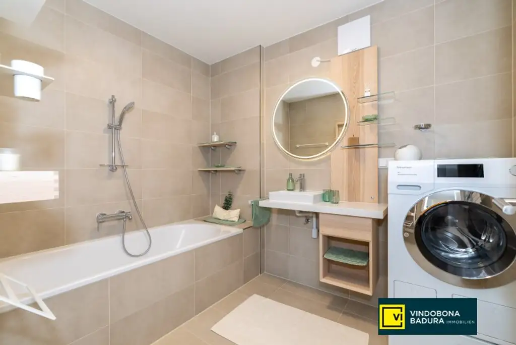 Wohnjuwel in Hietzing: Großzügige 5-Zimmer Wohnung mit Balkonterrassen, Fernblick & Garagenplatz