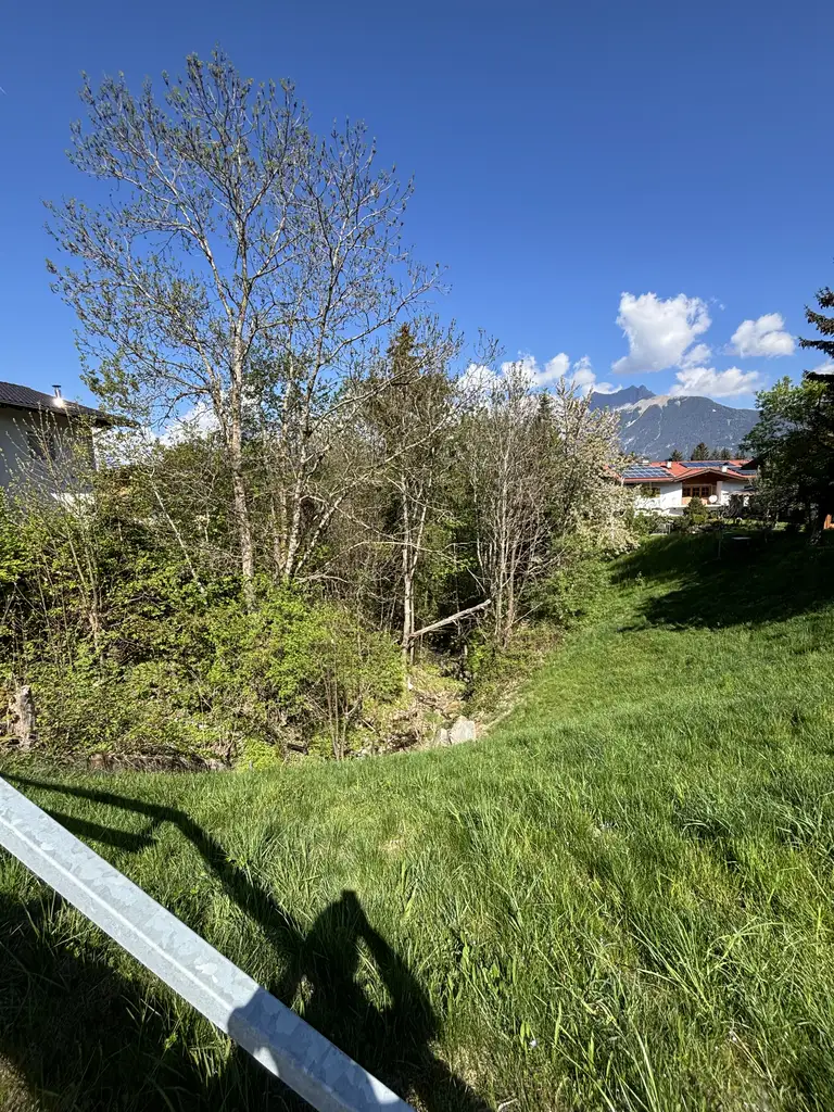 Ca. 1000 Quadratmeter großes Baugrundstück in Weerberg!