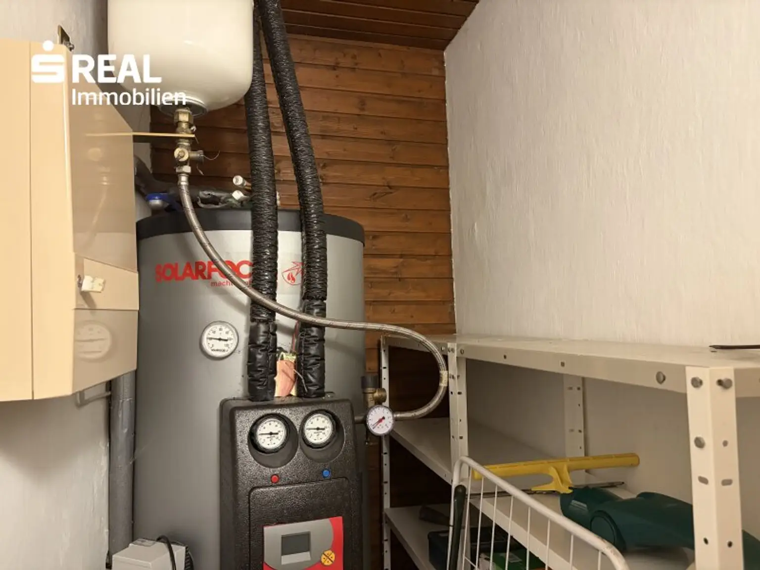 Warmwasserspeicher - Abstellraum