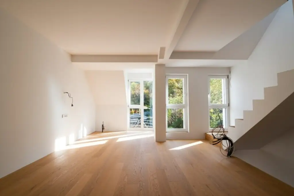 THE UNIQUE HILL SIDE RESIDENCES