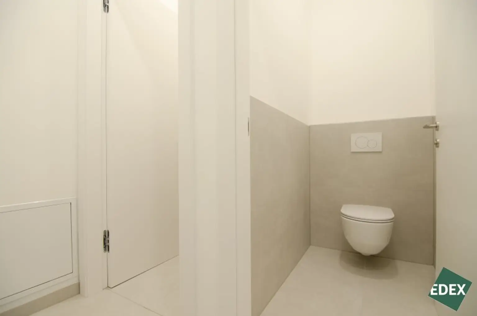 Moderne Büro-/Praxisfläche mit hochwertiger Ausstattung!