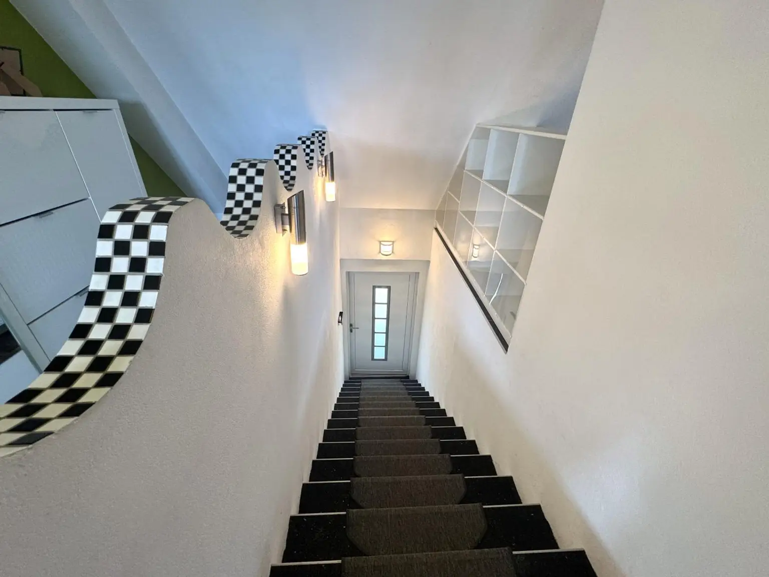 Großzügiges Wohnhaus mit 4 Wohneinheiten in herrlicher Aussichtslage - nähe Graz