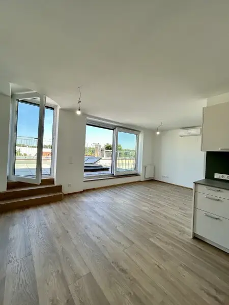 Traumhafte Dachgeschoßwohnung in Klosterneuburg – Erstbezug mit Terrasse!