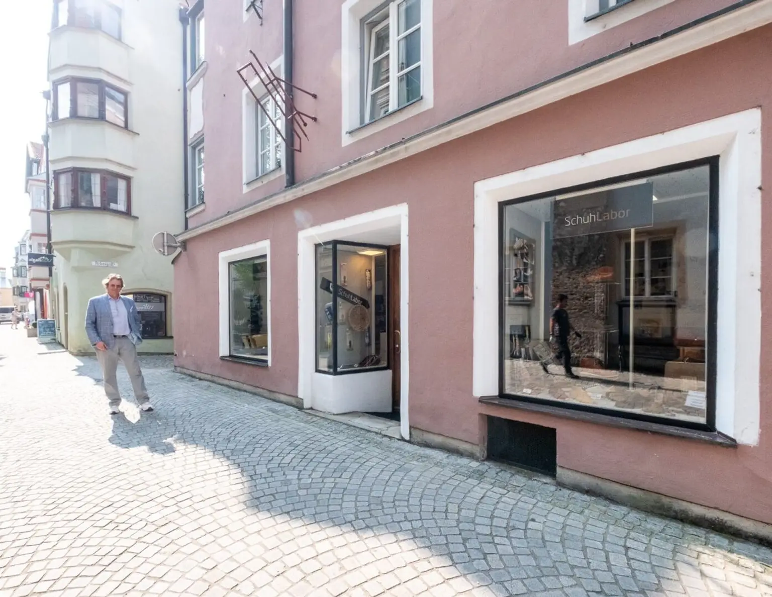 Attraktives Geschäftslokal in Hall in Tirol - Jetzt für nur 320.000 € sichern!