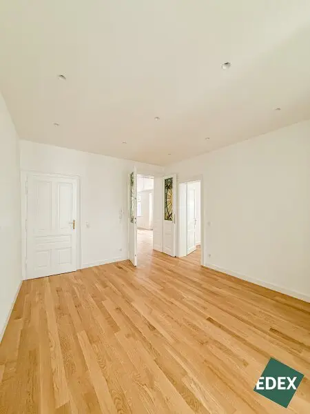 Hofseitiges Büro Nähe Pilgramgasse