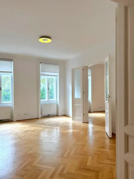 Charmanter Altbau in Gersthof - 4-Zimmer-Wohnung mit Garten in Zinsvilla