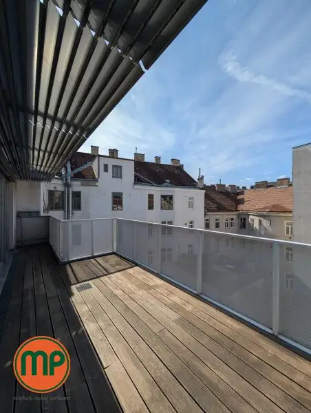 Außergewöhnliche Dachgeschoßwohnung mit viel Sonnenlicht