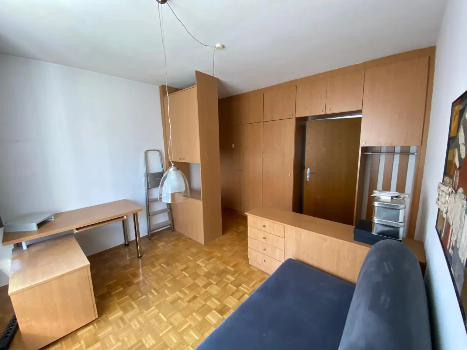 Gut aufgeteilte 4-Zimmer-Wohnung mit Balkon; barrierefreier Zugang vorhanden!