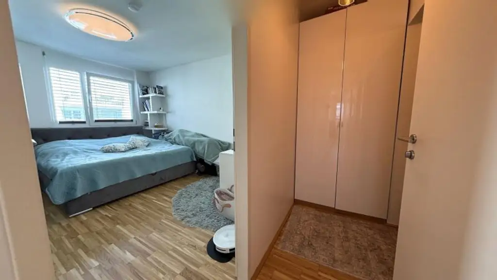 +NEU+ Ihr liebevoller und hochwertiger Rückzugsort im Grünen – Sonnige 3-Zimmer-Wohnung mit Balkon & bester Anbindung