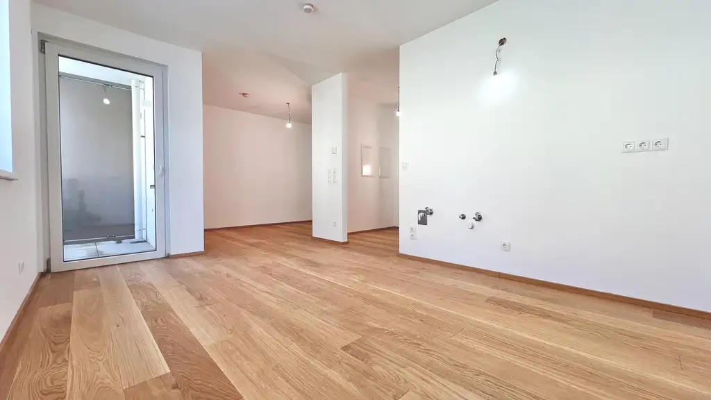 Erstbezug – kompakte 2-Zimmer-Wohnung mit Loggia, Luft-Wärmepumpe & PV-Anlage