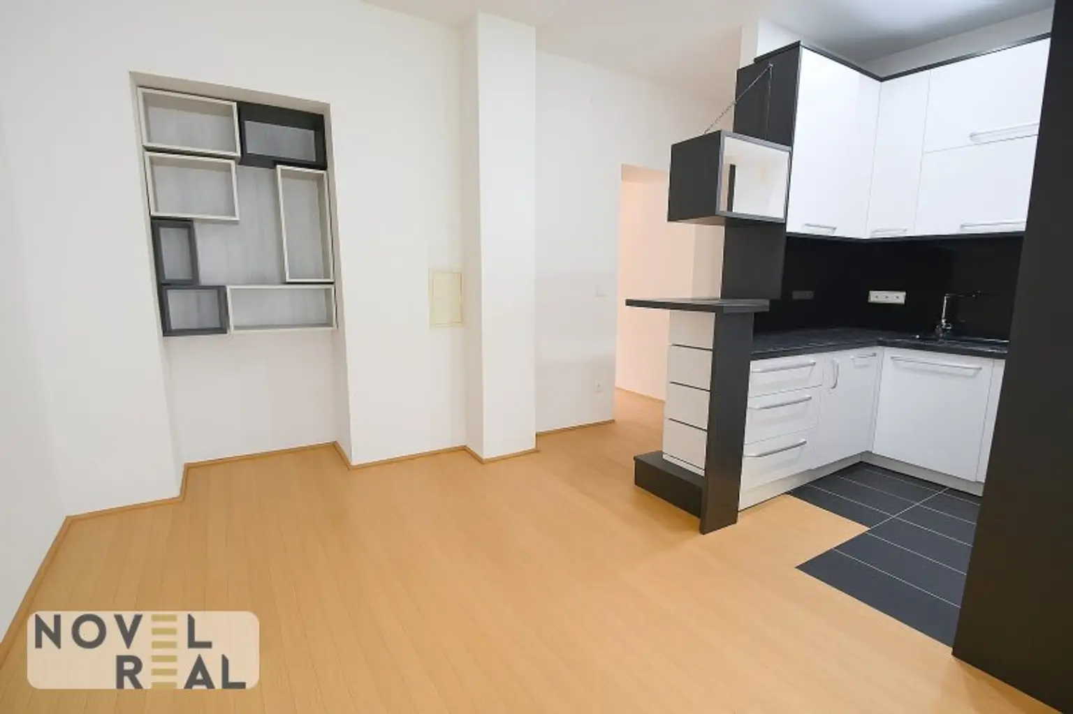 ALTBAU-WOHNUNG MIT AUSSGEWÖHNLICHER FLEXIBILITÄT UND RAUMNUTZUNG IM "SUPERGRÄTZL FAVORITEN"