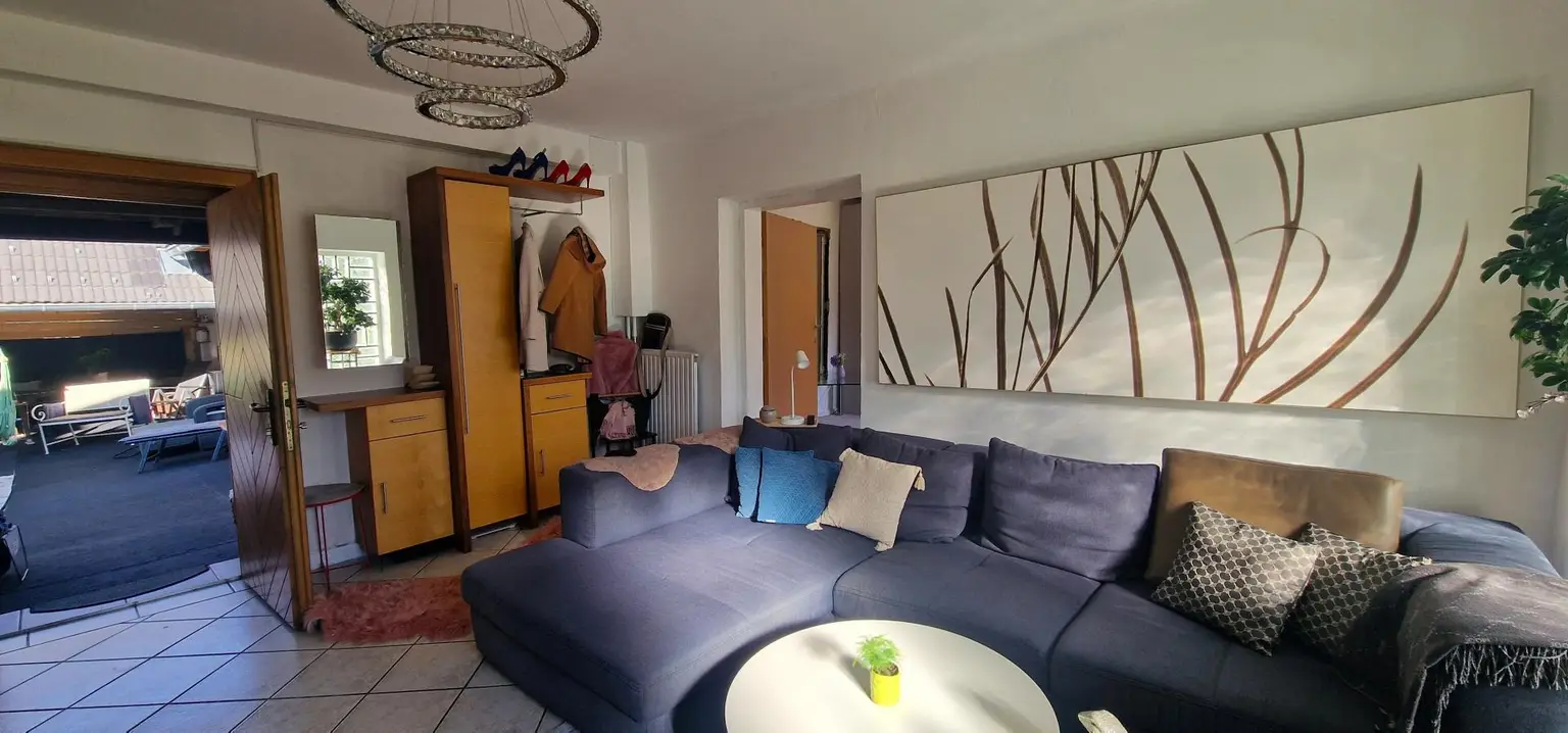 Gepflegter Vierkanthof mit Nebengebäude und eigenem Wald im idyllischen Südburgenland