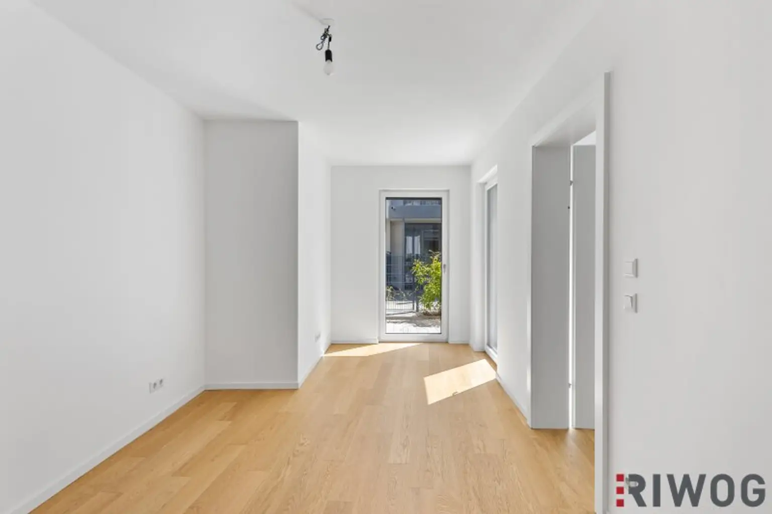 4-Zimmer mit SÜD-Terrasse mit hochwertiger Ausstattung in ehemlaigen Fuhrwerkhaus