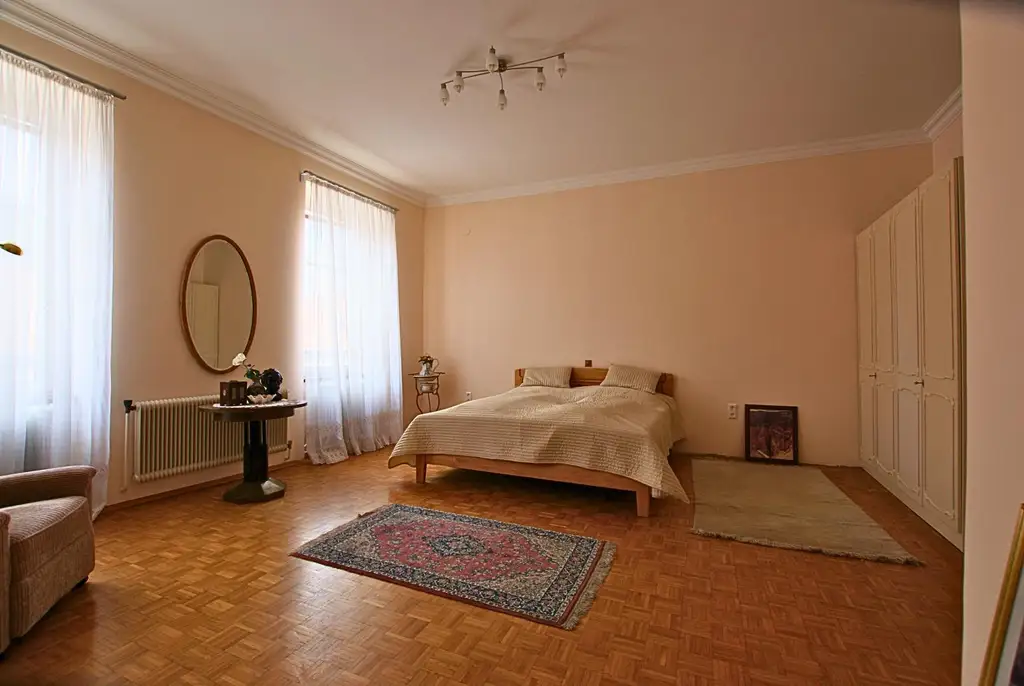 WOHNEN IM KNAPPENHOF! Großzügige 3-Zimmerwohnung!