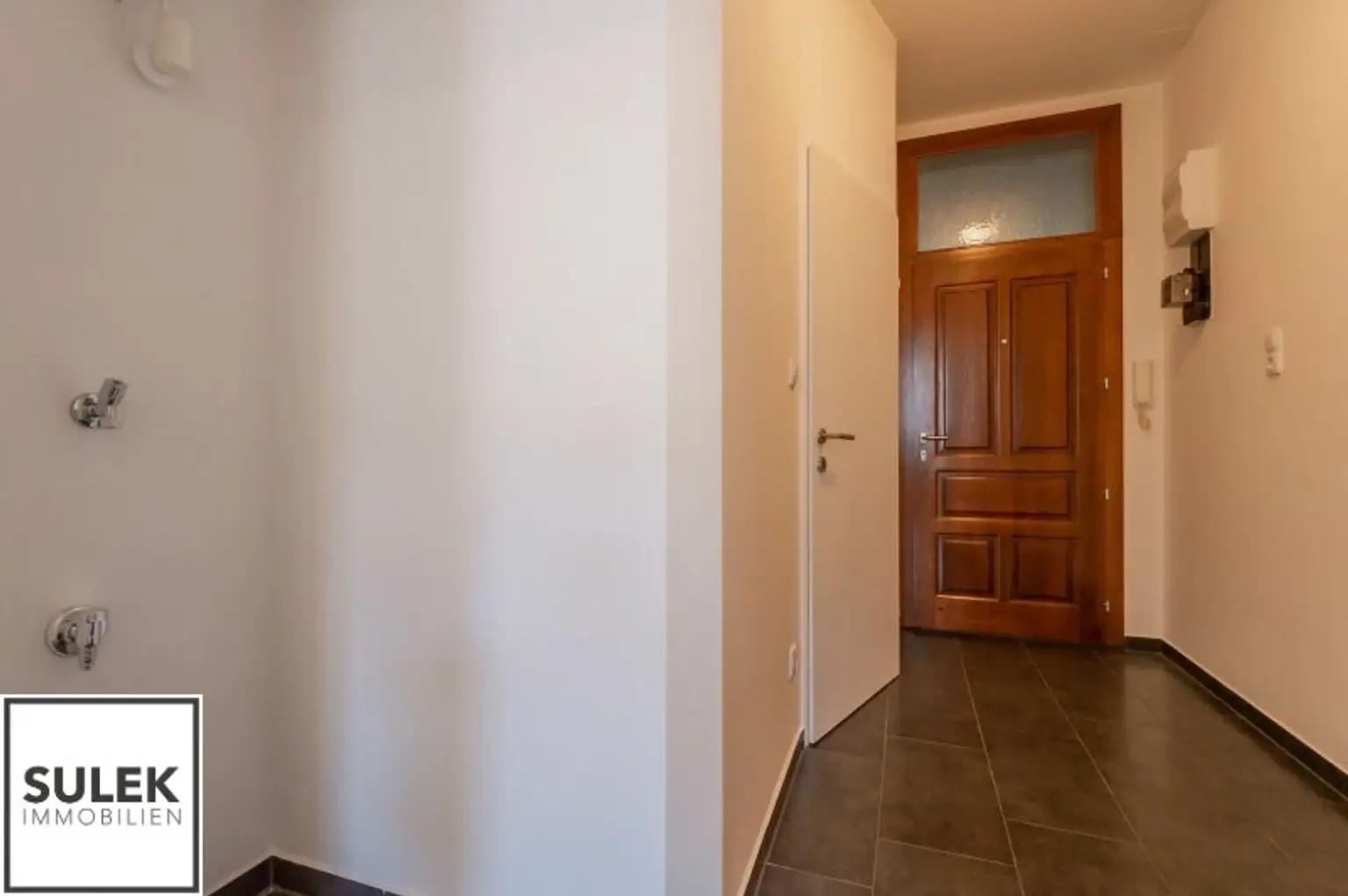 Charmante 1-Zimmer-Starterwohnung auf der Mariahilfer Straße 187 (nahe Westbahnhof) **VIDEOTOUR**
