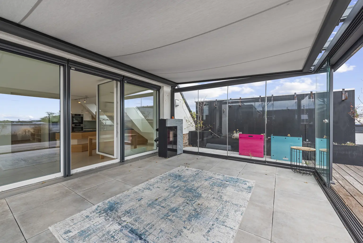 Großzügiges Maisonette-Penthouse zur Miete – mit Dachterrasse, Sauna und Whirlpool in Brunn am Gebirge