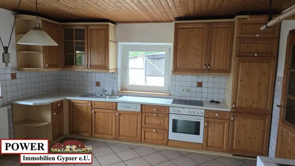Einfamilienhaus in Waldrandlage / großes Grundstück - Ihr neues Zuhause !
