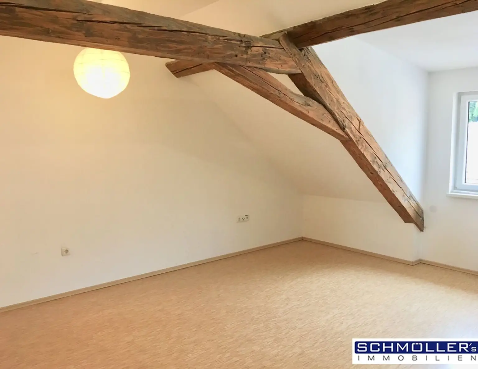 Dachgeschoss-Wohnung im Zentrum von Grieskirchen