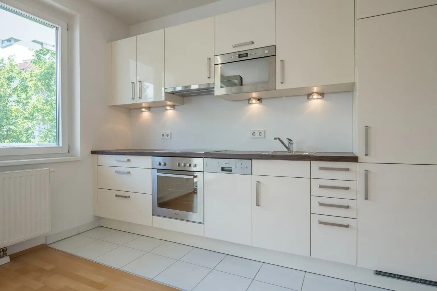 2-Zimmer-Balkonwohnung mit Grünblick in attraktiver Lage in Baden