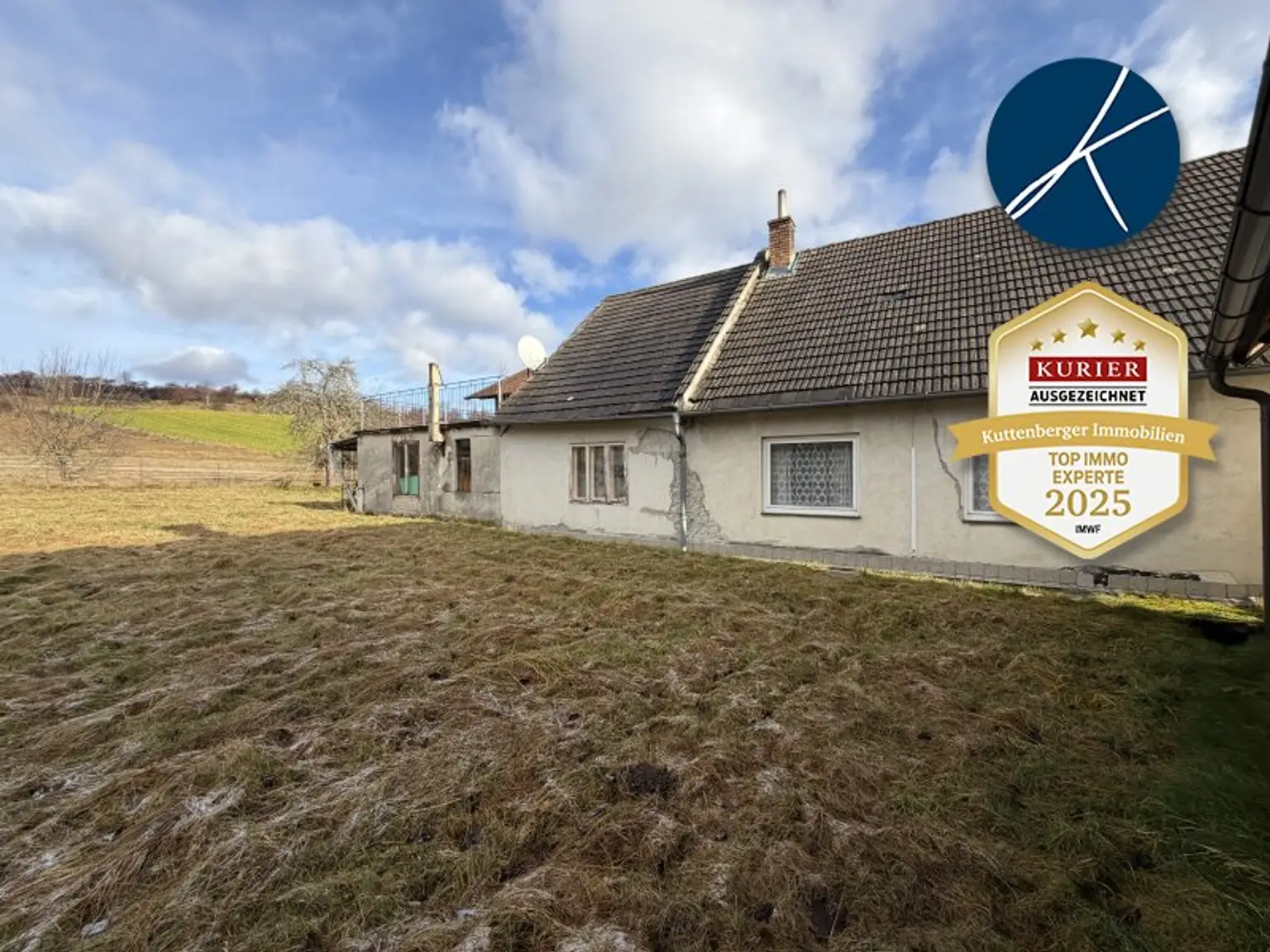 Sanierungsbedürftiges Landhaus mit großer GARTENFLÄCHE