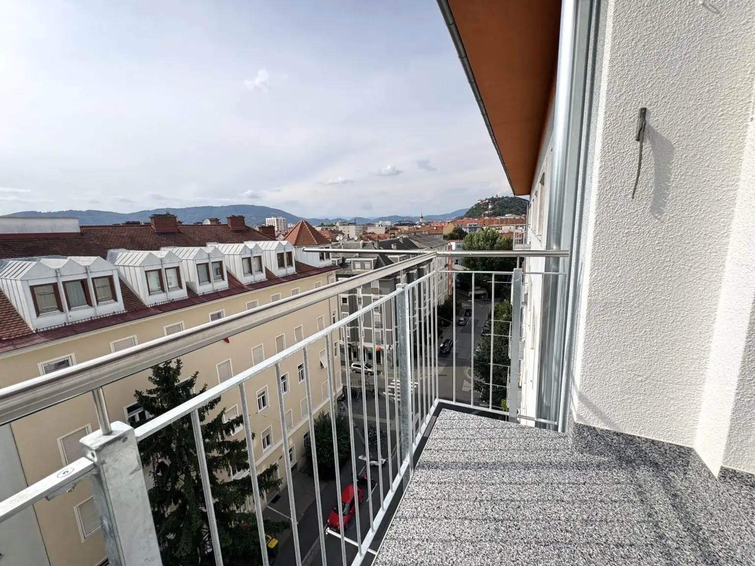 Licht, Luft & Weitblick – Ihr Zuhause hoch über Graz