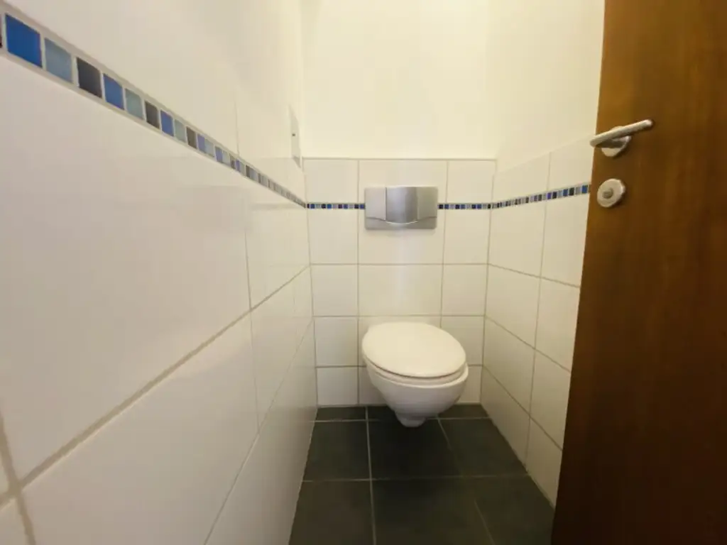 Toller Fernblick - 2 -Zimmer-Appartement im Süden von St. Pölten + Parkplatz