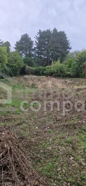 Baugenehmigtes Villengrundstück in exklusiver Lage beim Nussberg