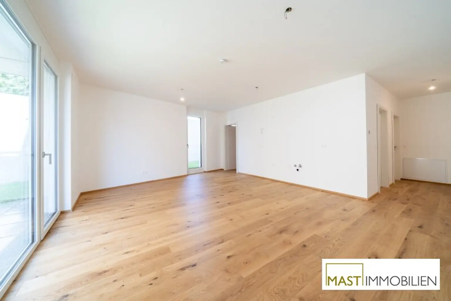 *Sommer 2025* Großzügige 2-Zimmer Gartenwohnung
