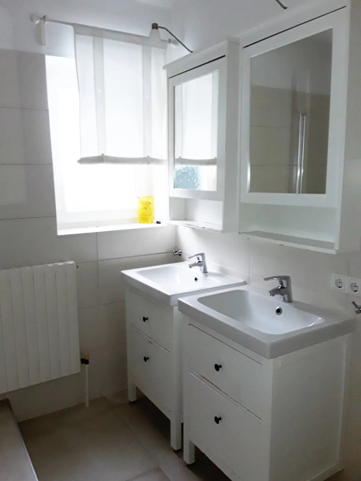 Eine sehr schöne 4 Zimmer-Wohnung mit Balkon im 1. Stock, in Gmunden, in ruhiger Lage.