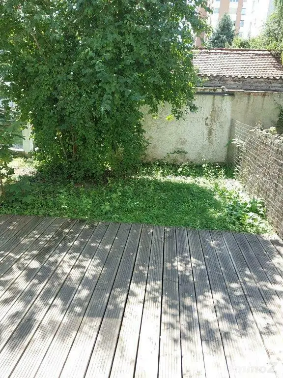 Provisionsfrei: Garcionerre mit großer Terrasse bei TU - Hafnerriegel