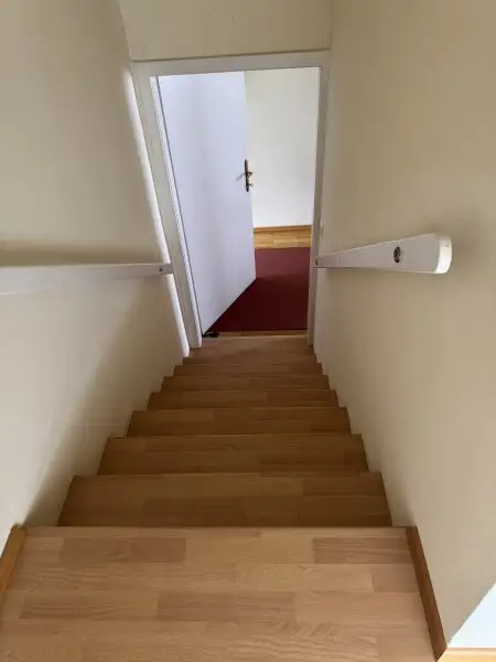 Kleines Einfamilienhaus mit Südterrasse und Garage