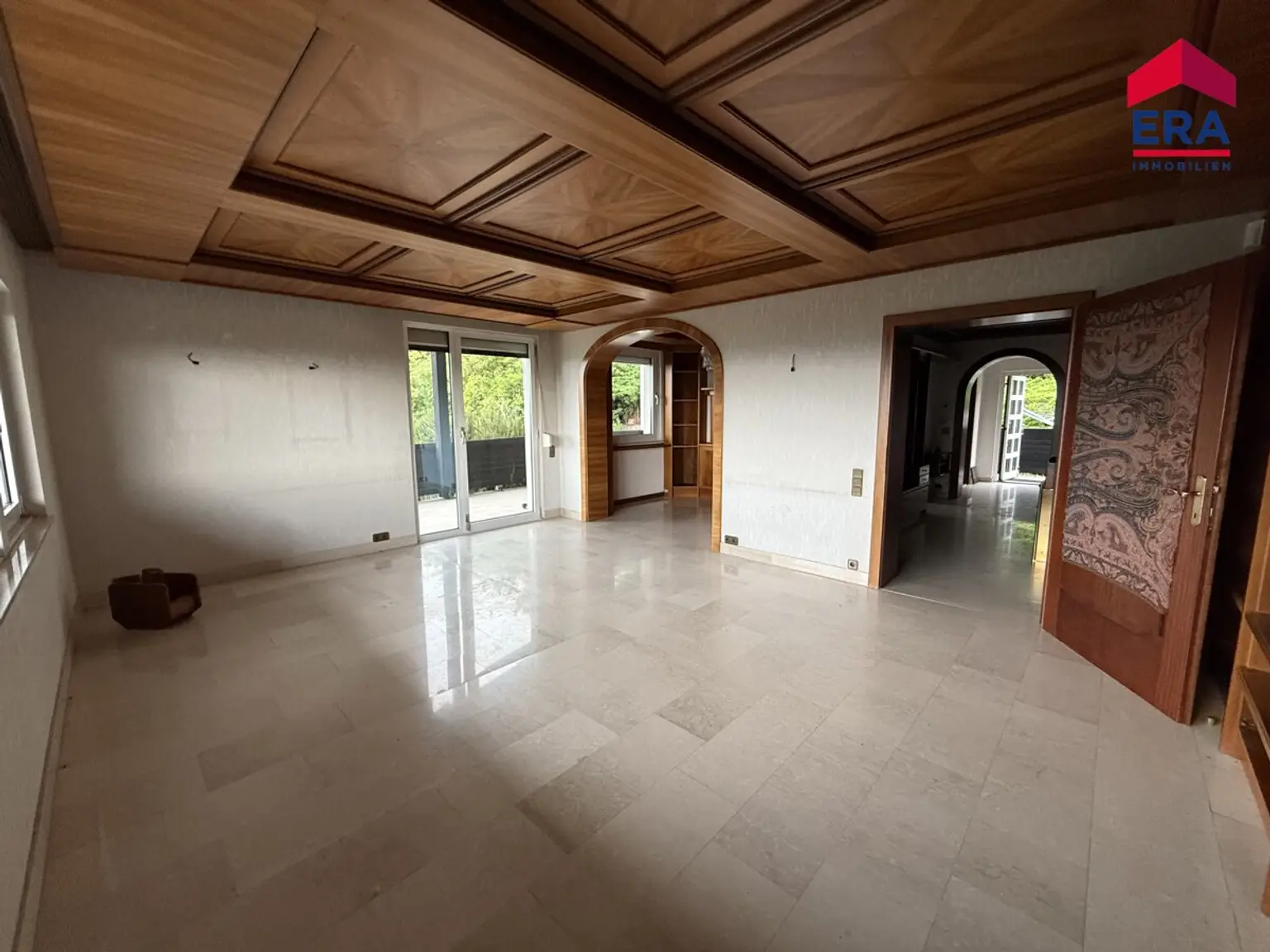 Exklusive Villa mit Indoor-Pool und traumhaftem Panoramablick in Bestlage von Kritzendorf