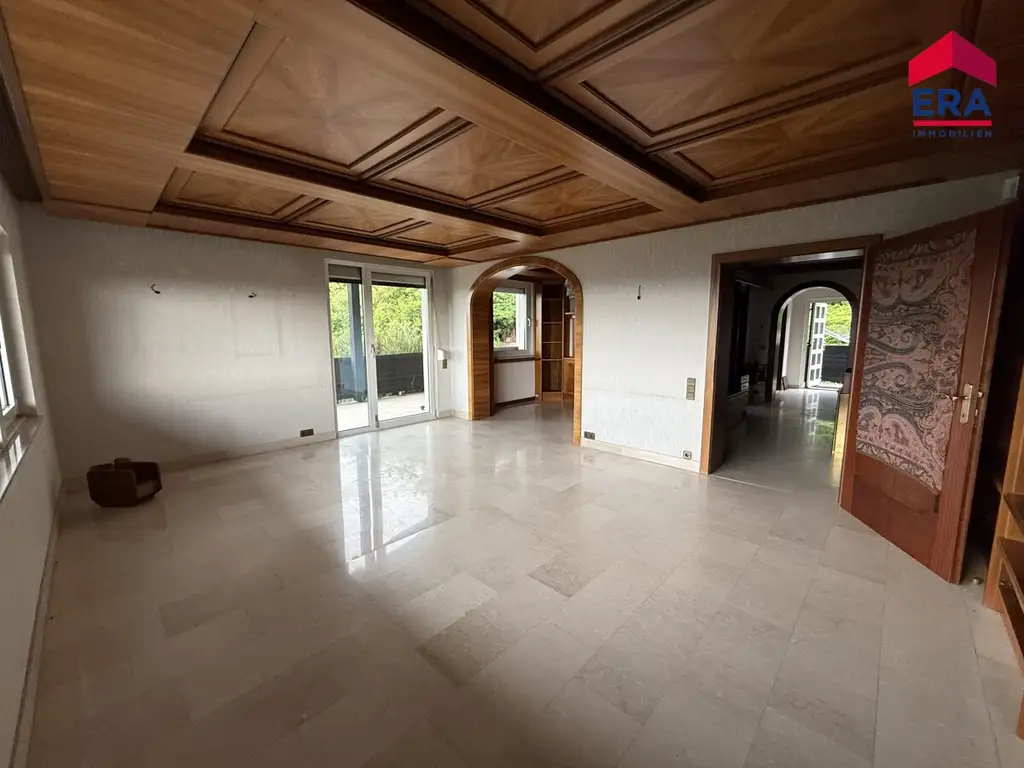Exklusive Villa mit Indoor-Pool und traumhaftem Panoramablick in Bestlage von Kritzendorf