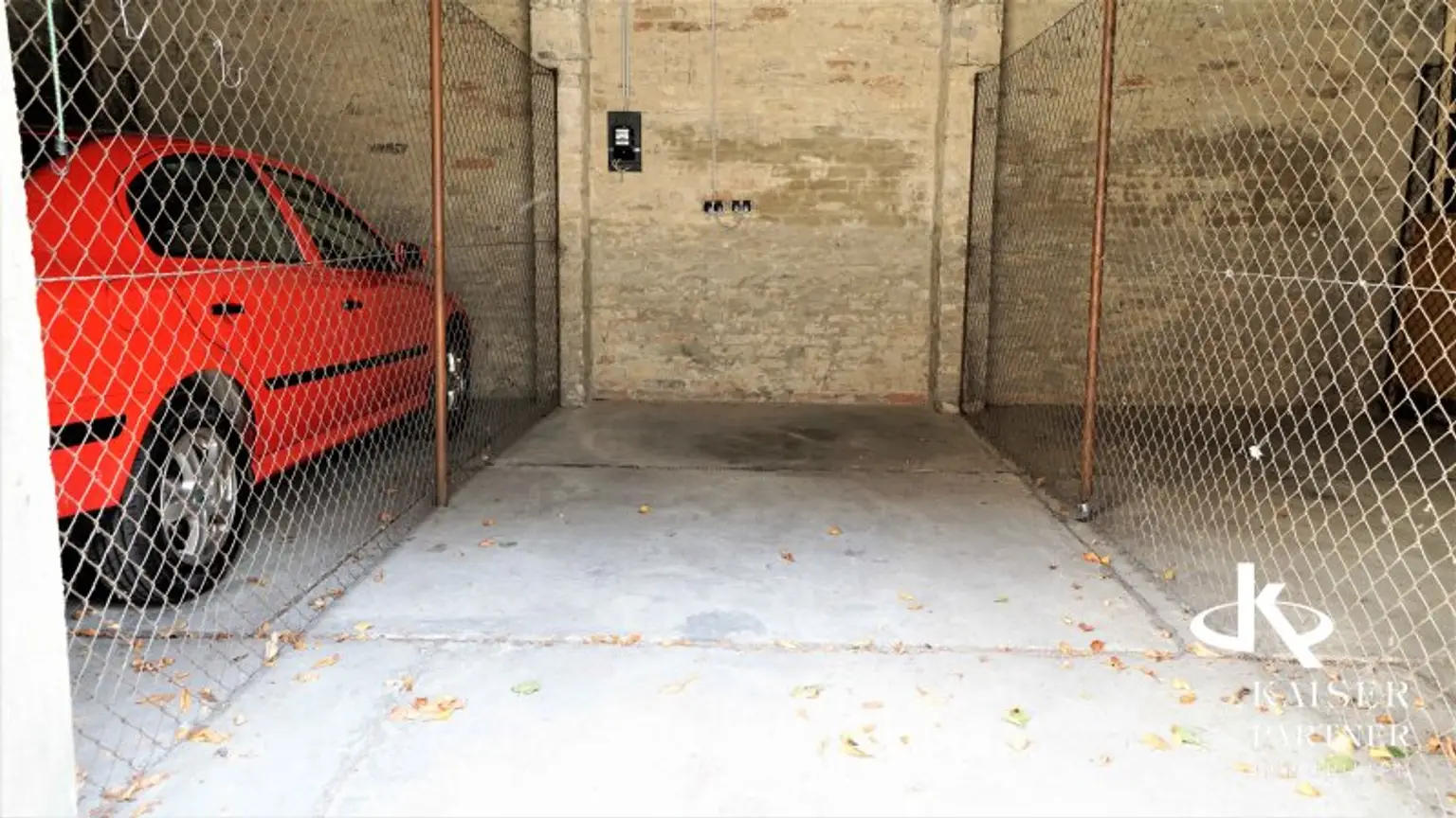 GARAGENBOX ZU VERMIETEN!