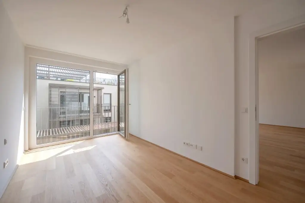 EDUART-Die Kunst des Wohnens: Hochwertiger 2-Zimmer ZWEITBEZUG mit ca. 6m² Balkon/Loggia! (6/7)