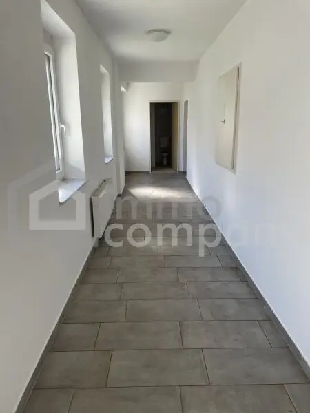 Ursprünglicher Dreiseithof in ruhiger Lage in Jennersdorf