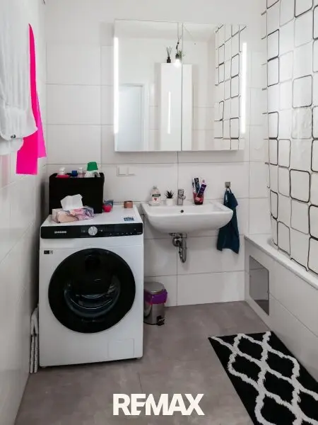 Blick ins Badezimmer