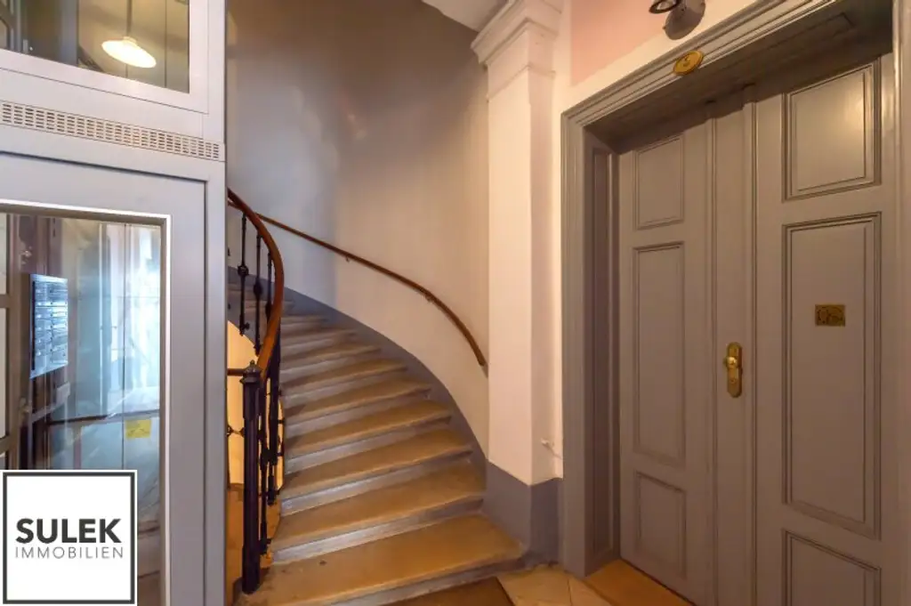 Ihr neuer Bürostandort am Stadtpark! Altbau mit großen Kellerräumlichkeiten - sofort beziehbar!