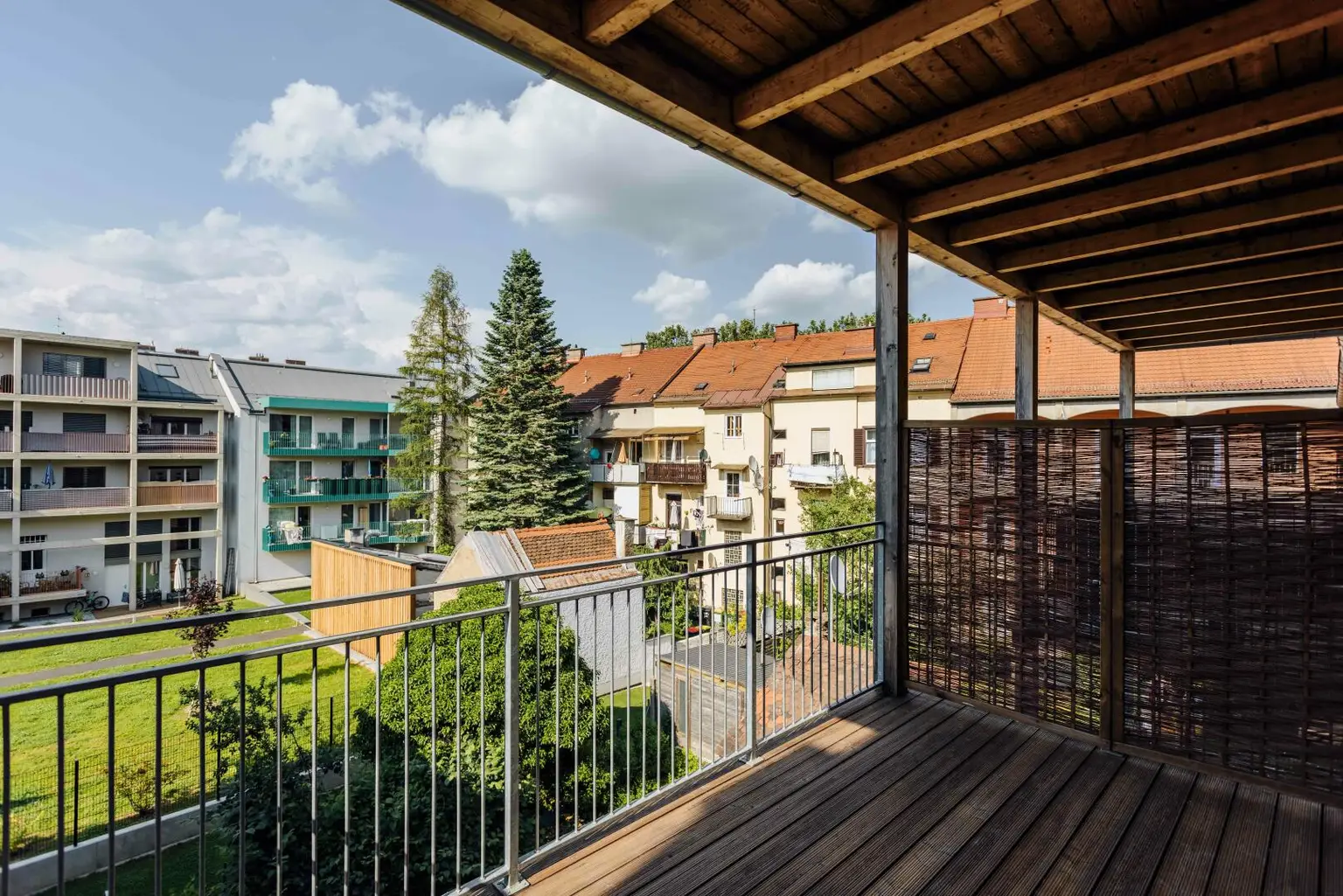 Graz Eggenberg: Neubauwohnung mit großem Balkon, Garten und kostenfreier Parkzone