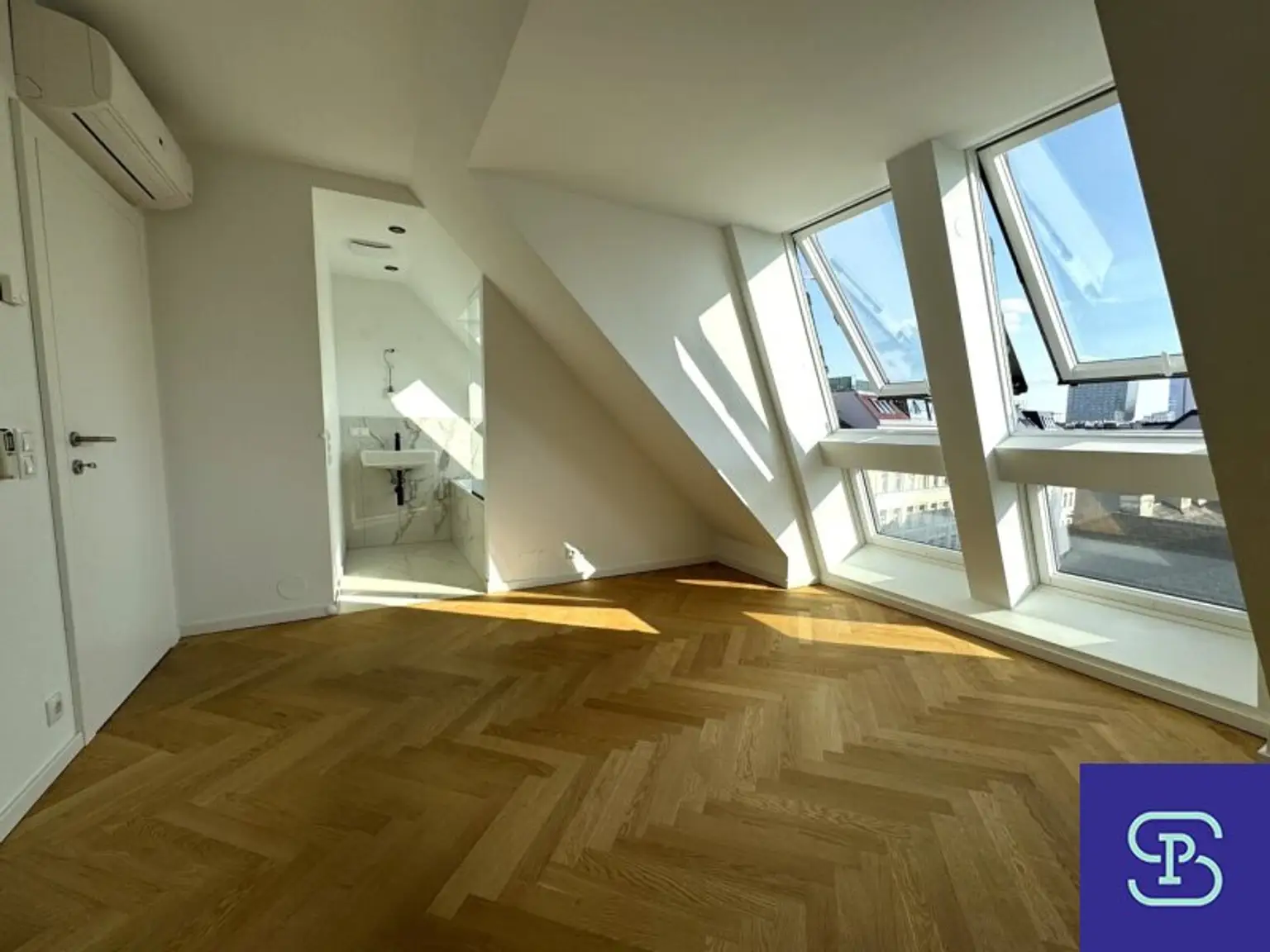 Provisionsfrei: Klimatisierte 73m² DG-Wohnung + 10,2m² Terrasse Nähe Karmelitermarkt - 1020 Wien